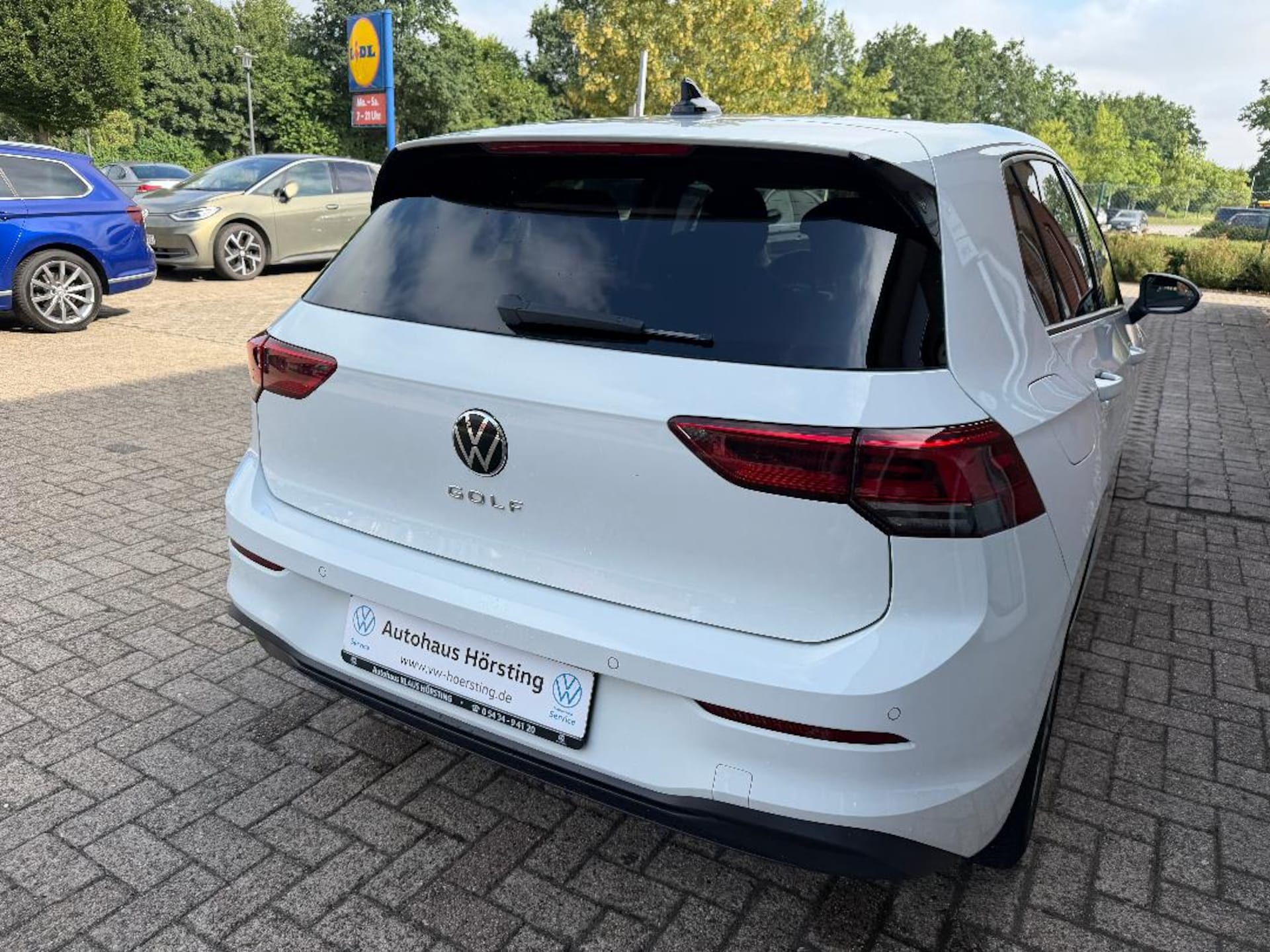 Volkswagen Golf Life