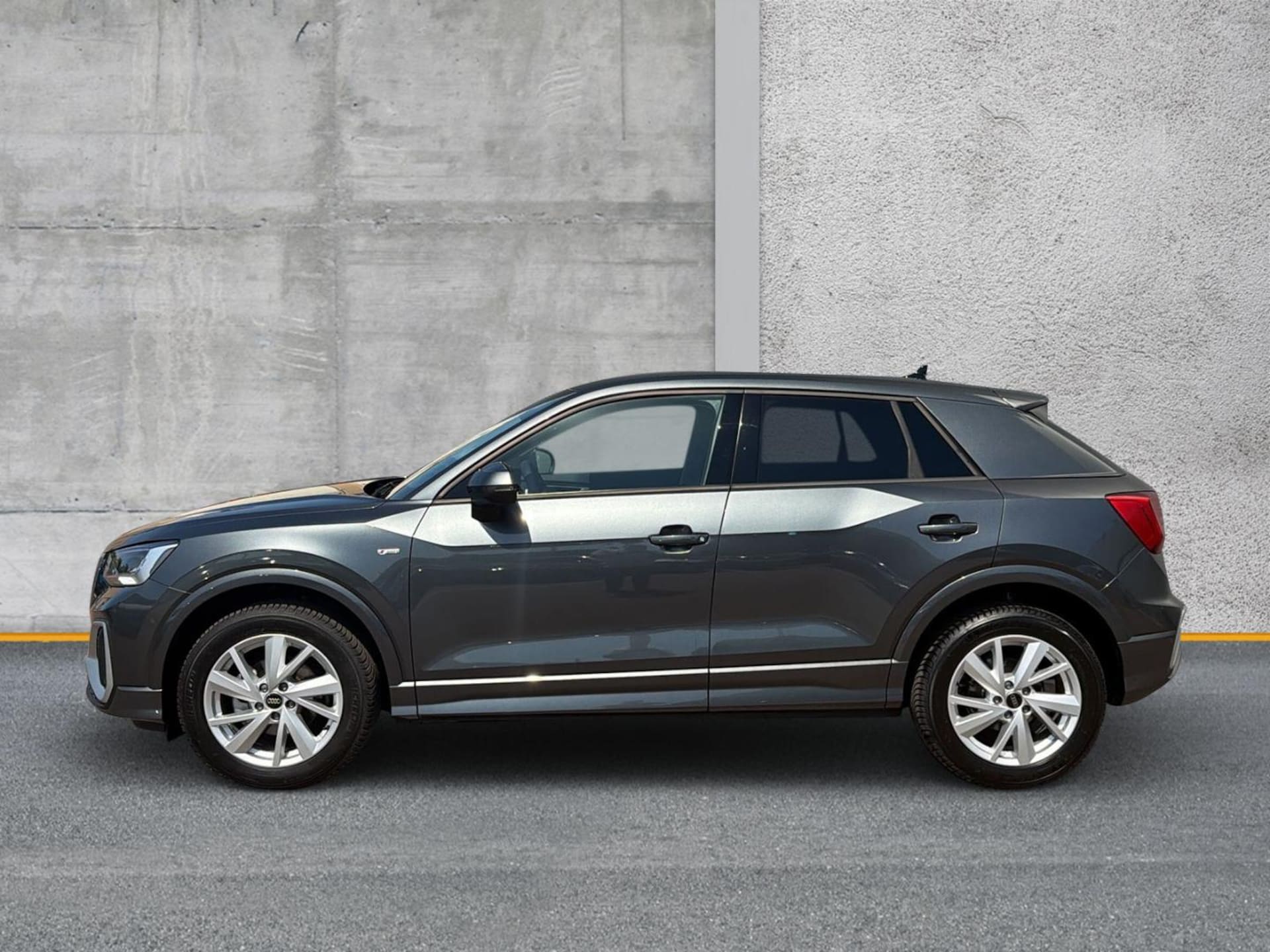 Audi Q2 S line