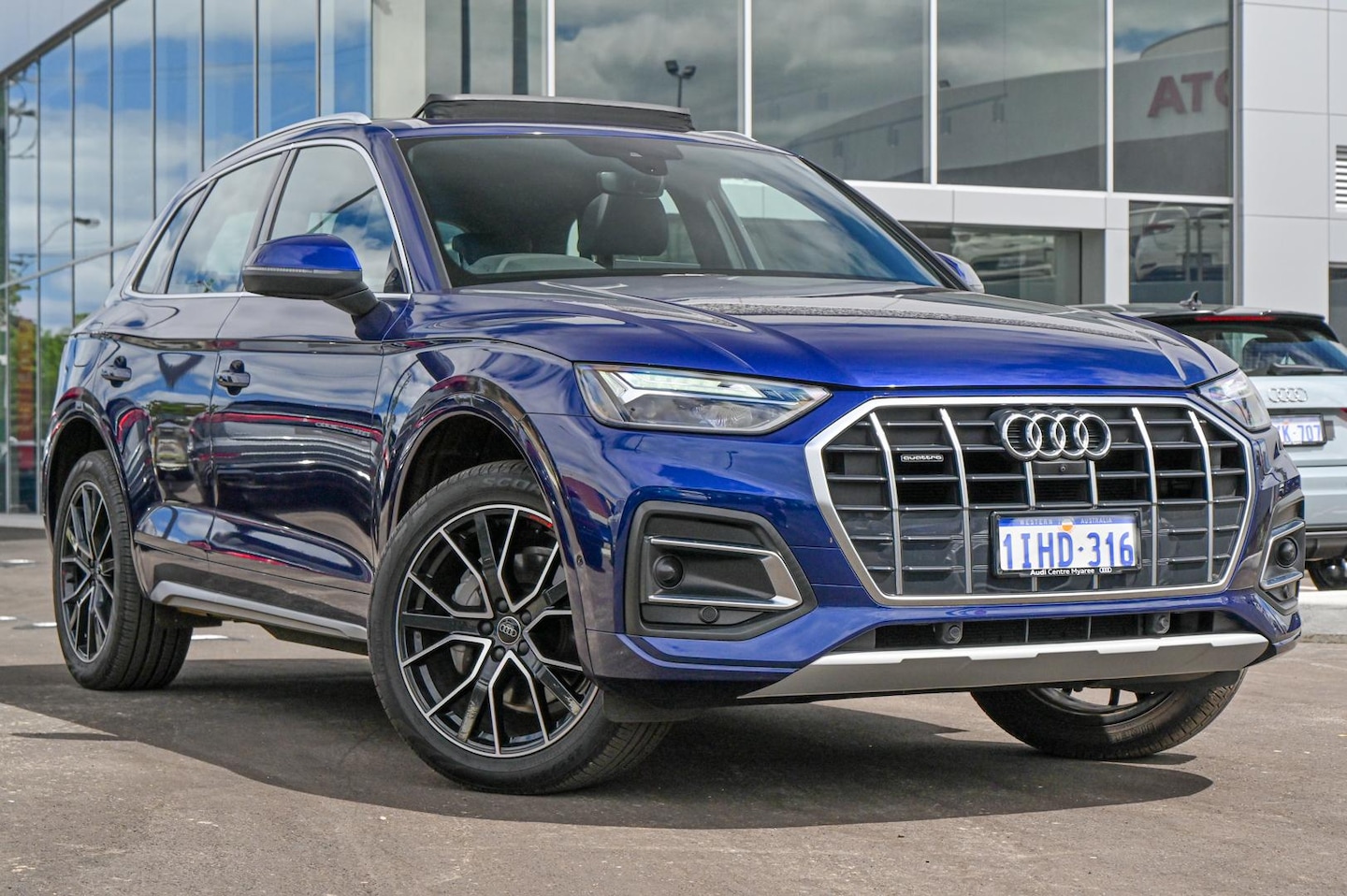 Image about Audi Q5 sport 40 TDI quattro S tronic
