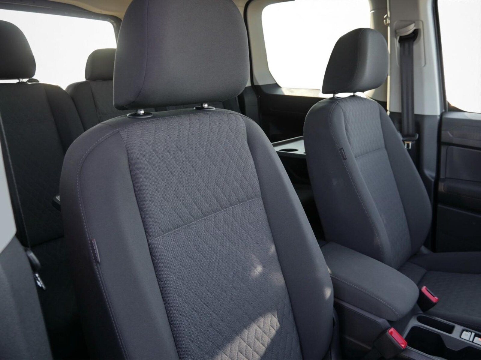 Volkswagen Caddy – Bild 10