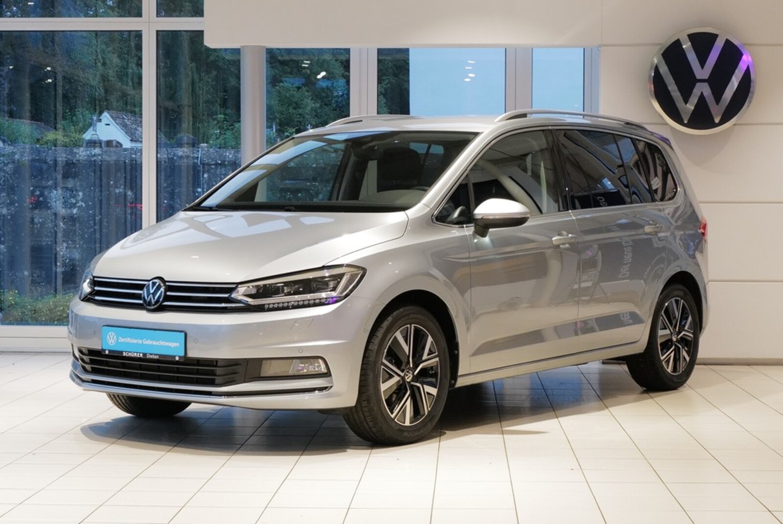 Volkswagen Touran – Bild 2