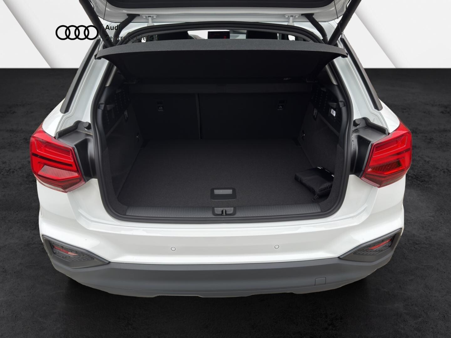 Bild über Audi Q2 30 TFSI Schaltgetriebe - für weitere Informationen kontaktieren Sie den Audi Partner