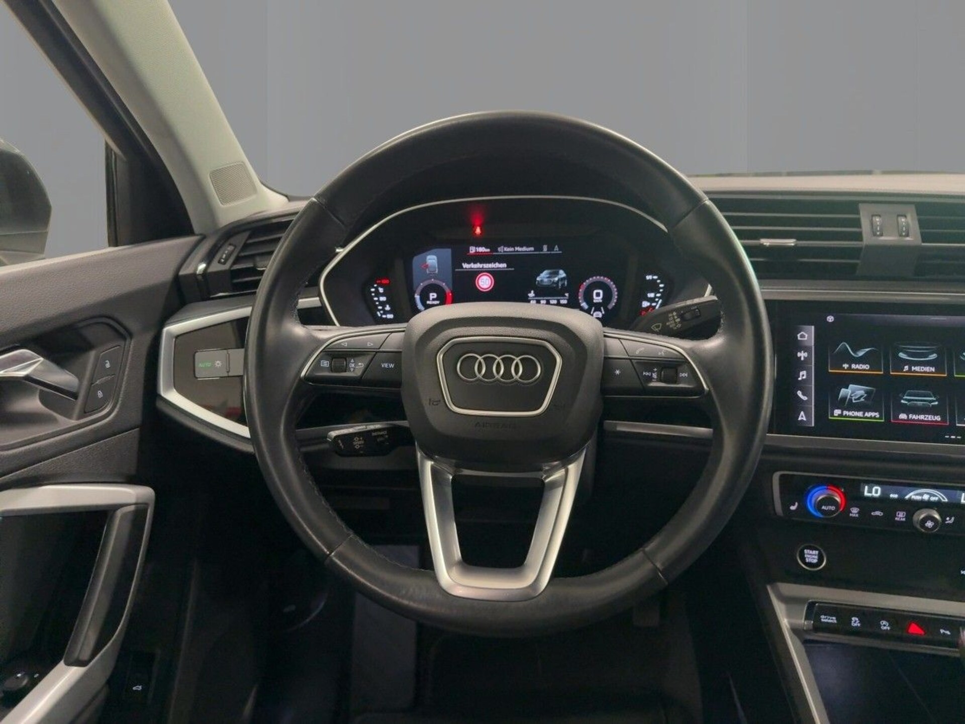 Audi Q3 Sportback S line