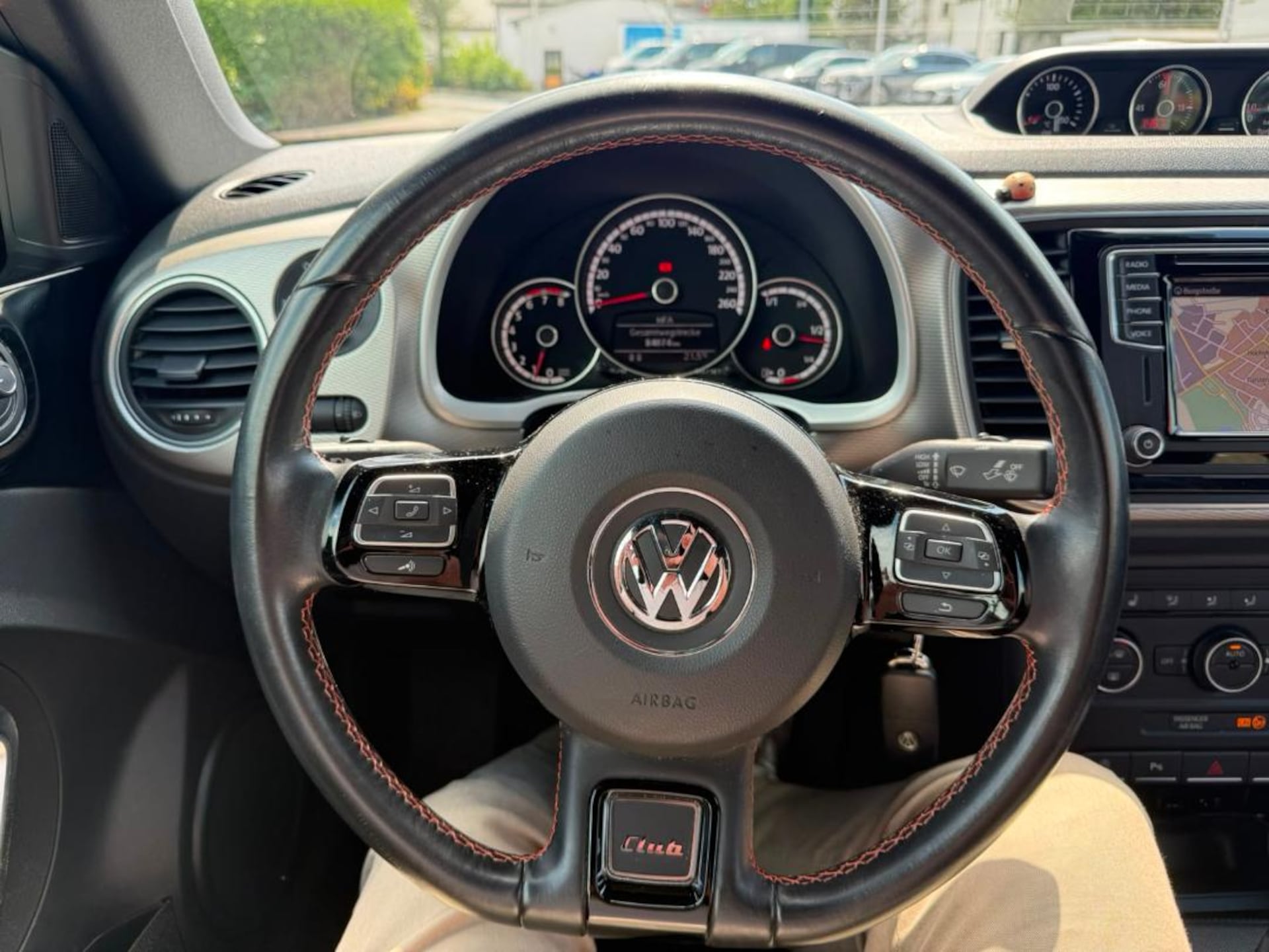 Volkswagen Beetle Cabriolet CLUB