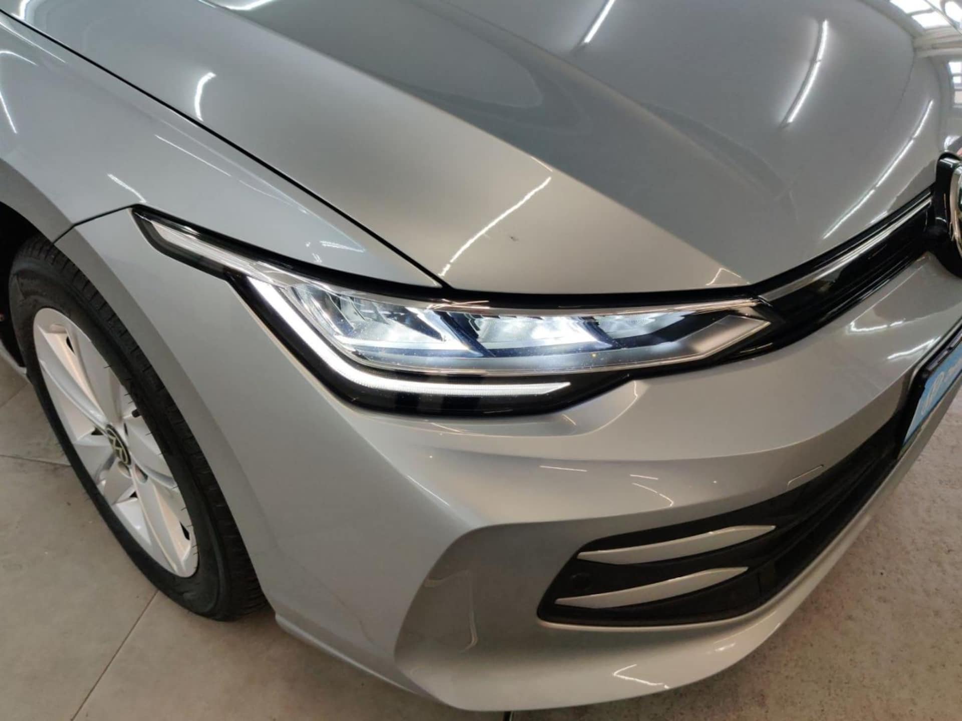 Volkswagen Golf Variant Life