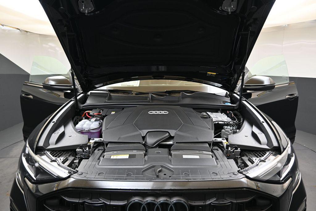 2026 Audi Q8 Prestige - Photo 9