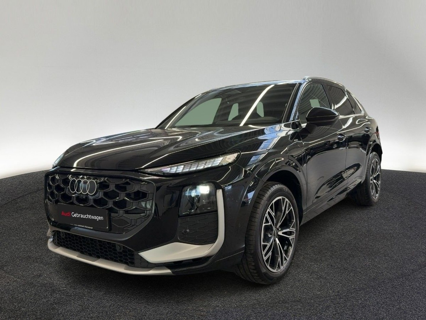 Bild über Audi Q3 SUV e-hybrid e-hybrid 200 kW S tronic - für weitere Informationen kontaktieren Sie den Audi Partner