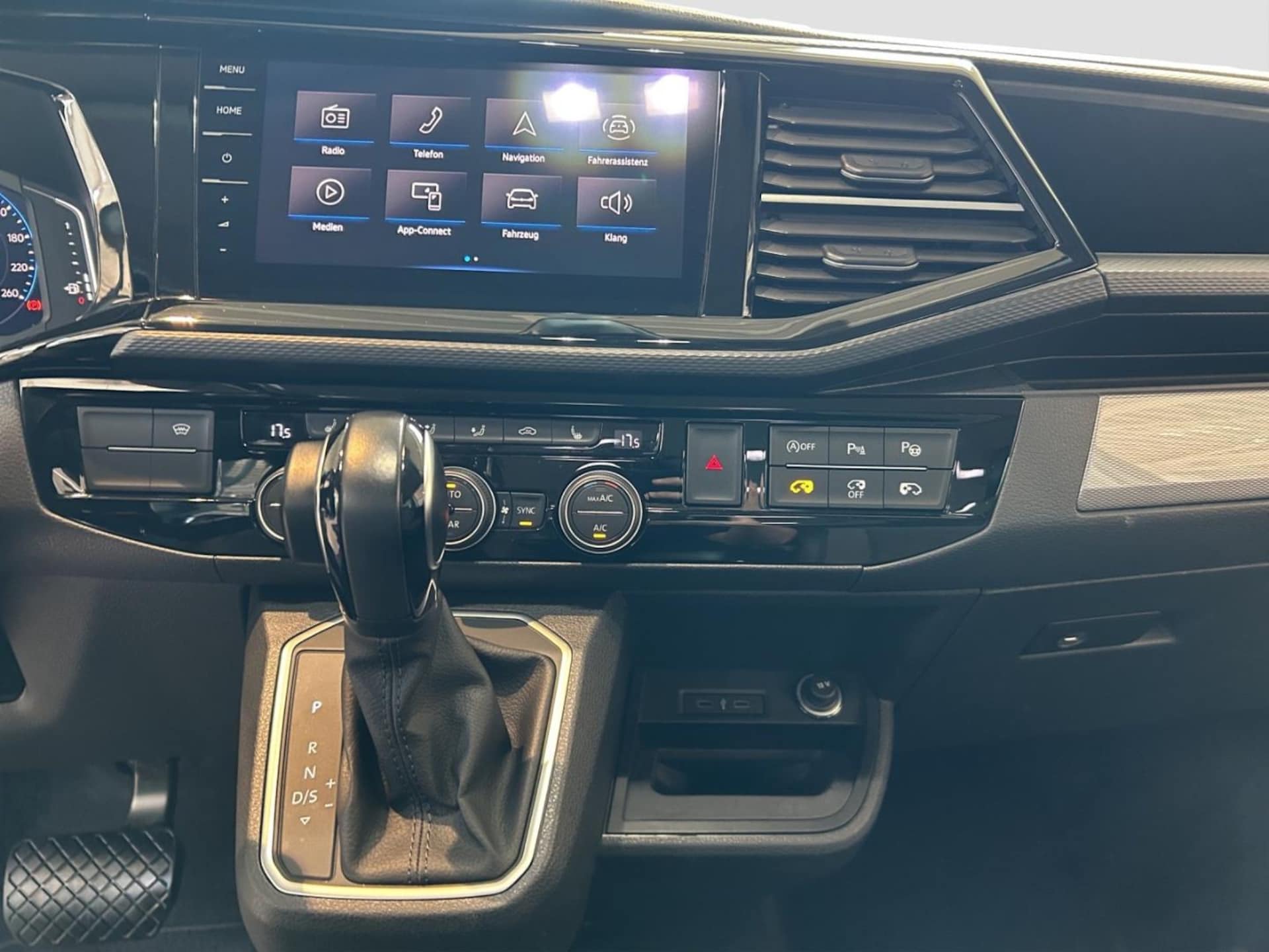 Volkswagen T6.1 Multivan Highline