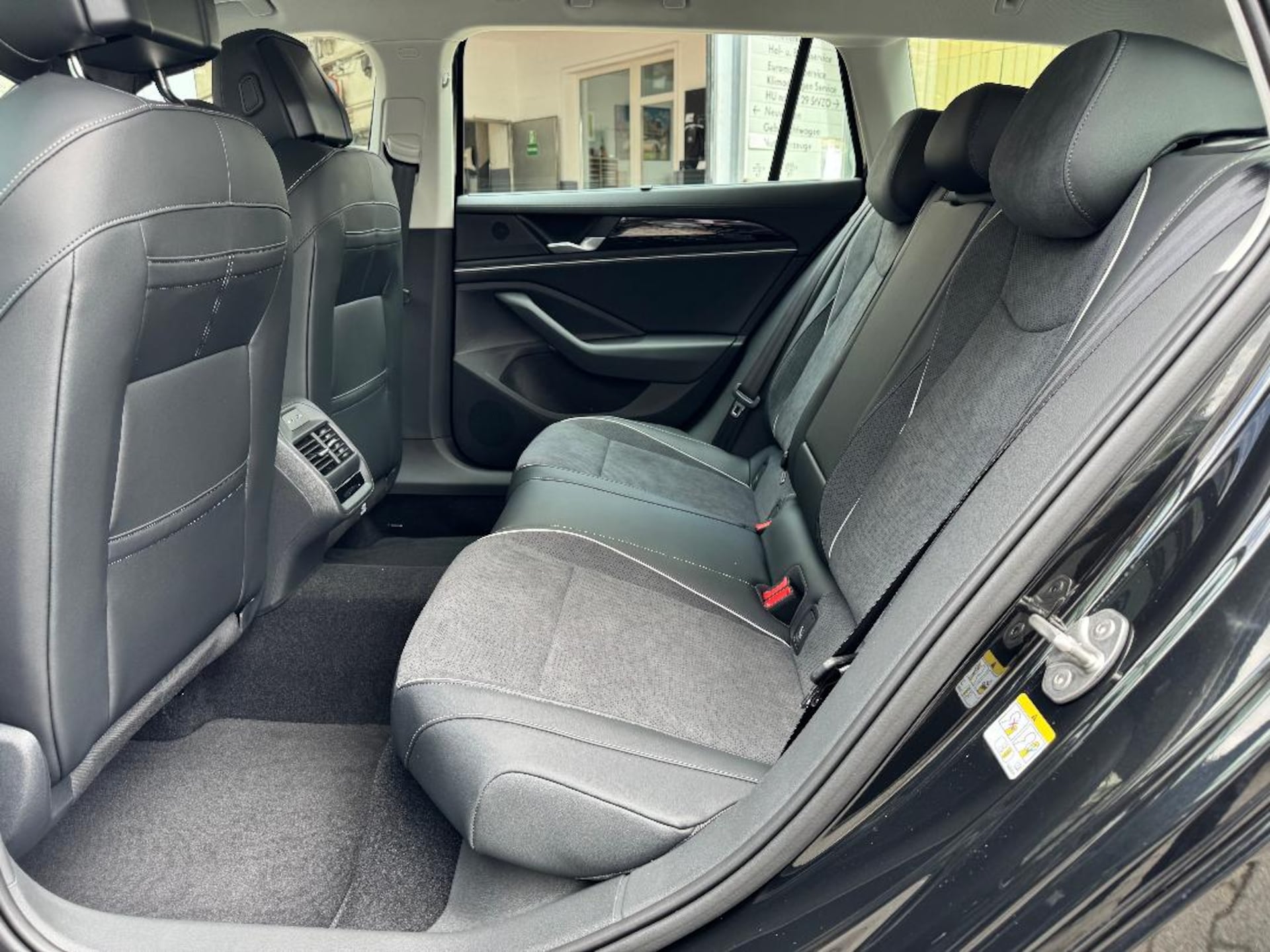 Volkswagen Passat Elegance
