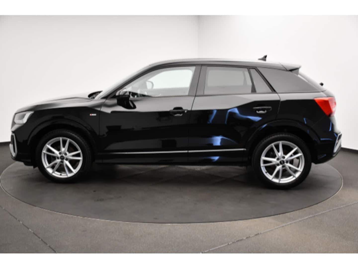 Bild über Audi Q2 S line 35 TFSI S tronic - für weitere Informationen kontaktieren Sie den Audi Partner