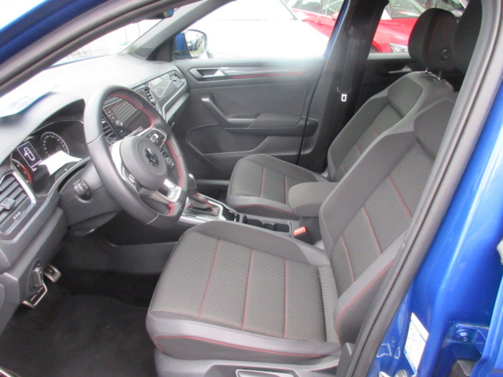 Volkswagen T-Roc Sport