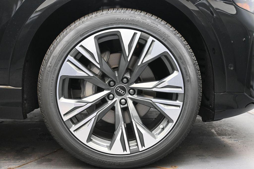 2026 Audi Q8 Prestige - Photo 10