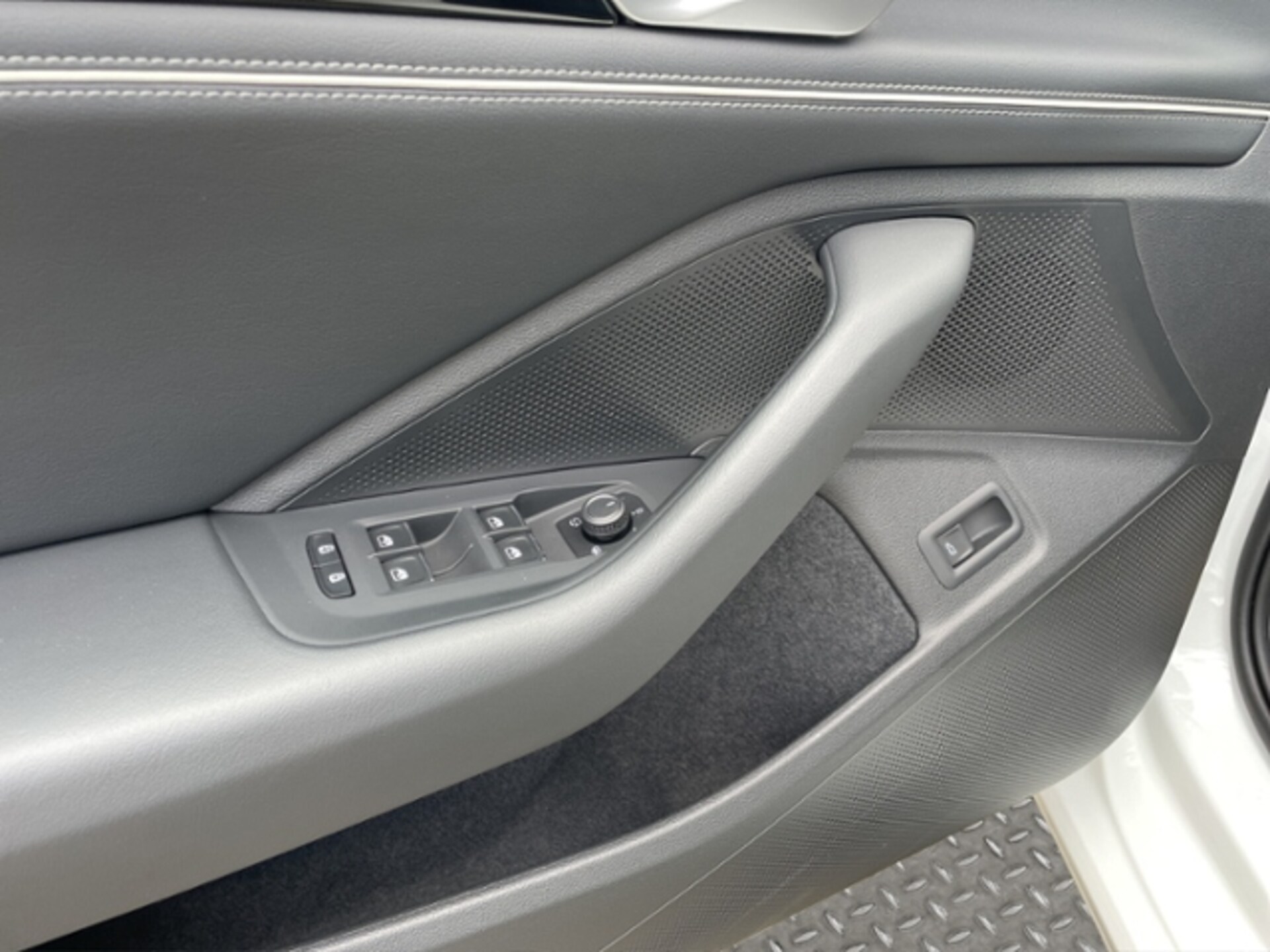 Volkswagen Passat Elegance
