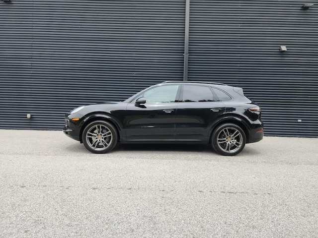 2022 Porsche Cayenne