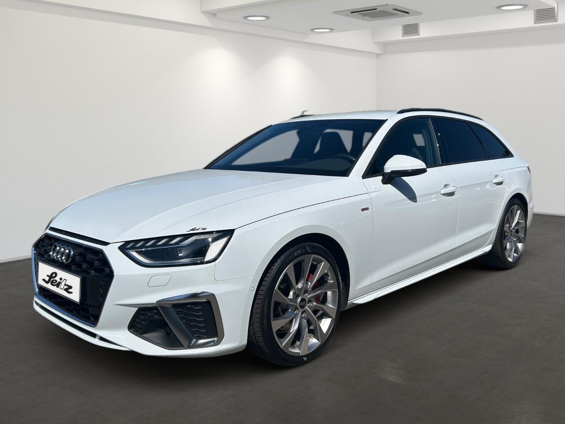 Audi A4 Avant S line