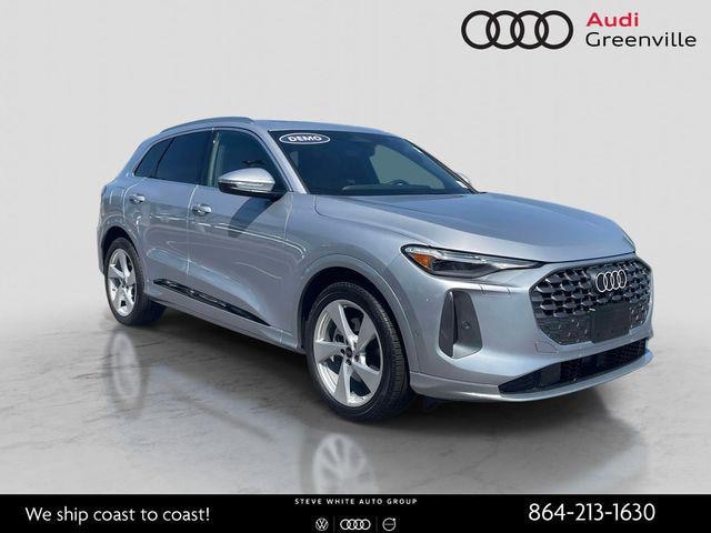 Photo of 2025 Audi Q5