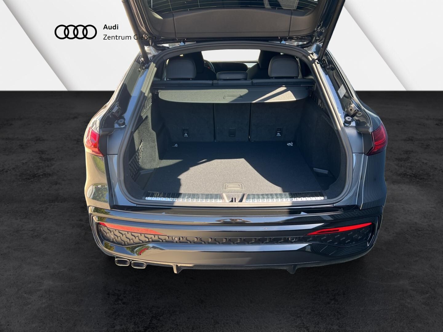 Bild über Audi Q5 Sportback TDI quattro 150 kW S tronic - für weitere Informationen kontaktieren Sie den Audi Partner