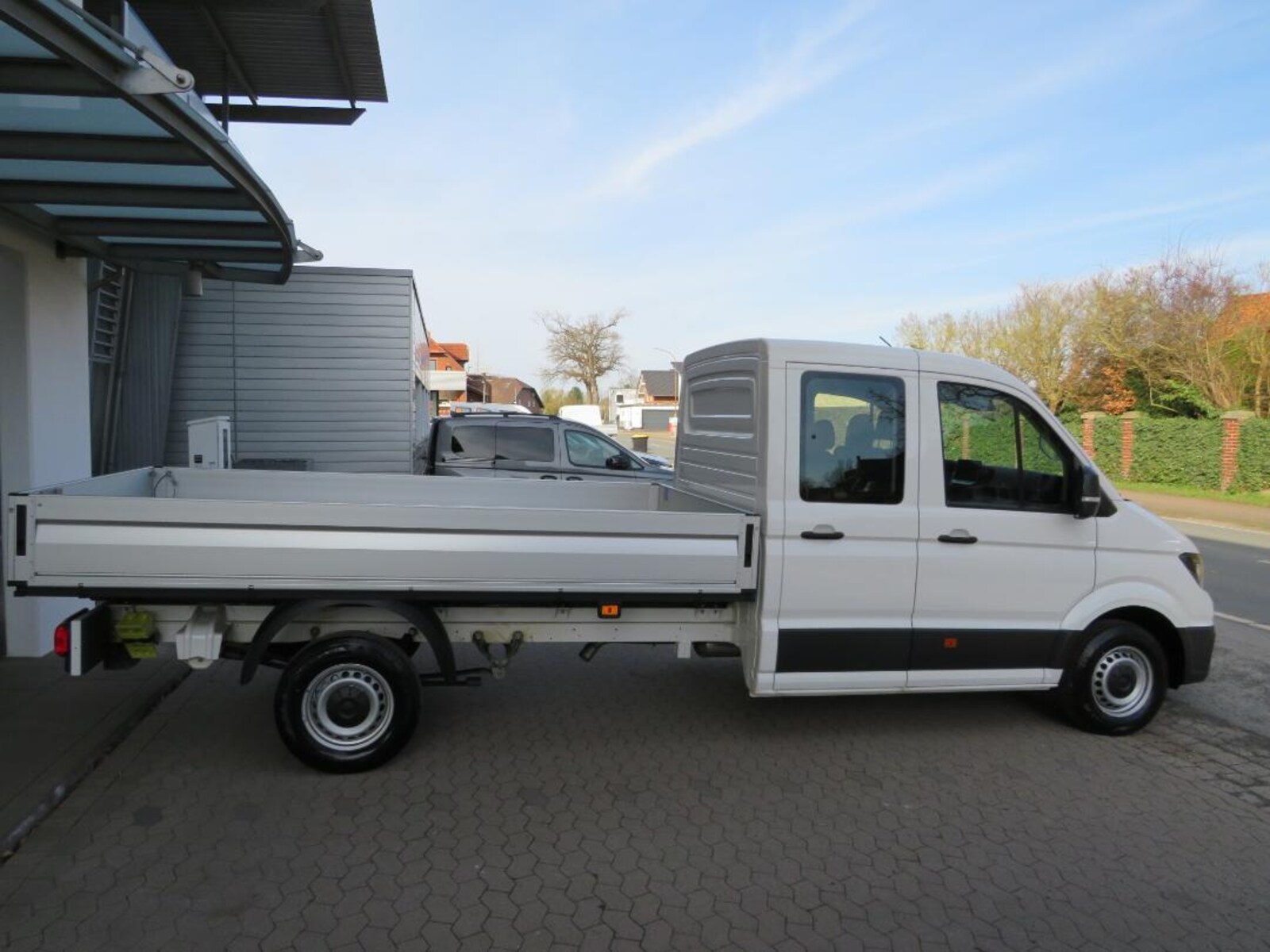 Volkswagen Crafter Doppelkabine langer Radstand – Bild 4