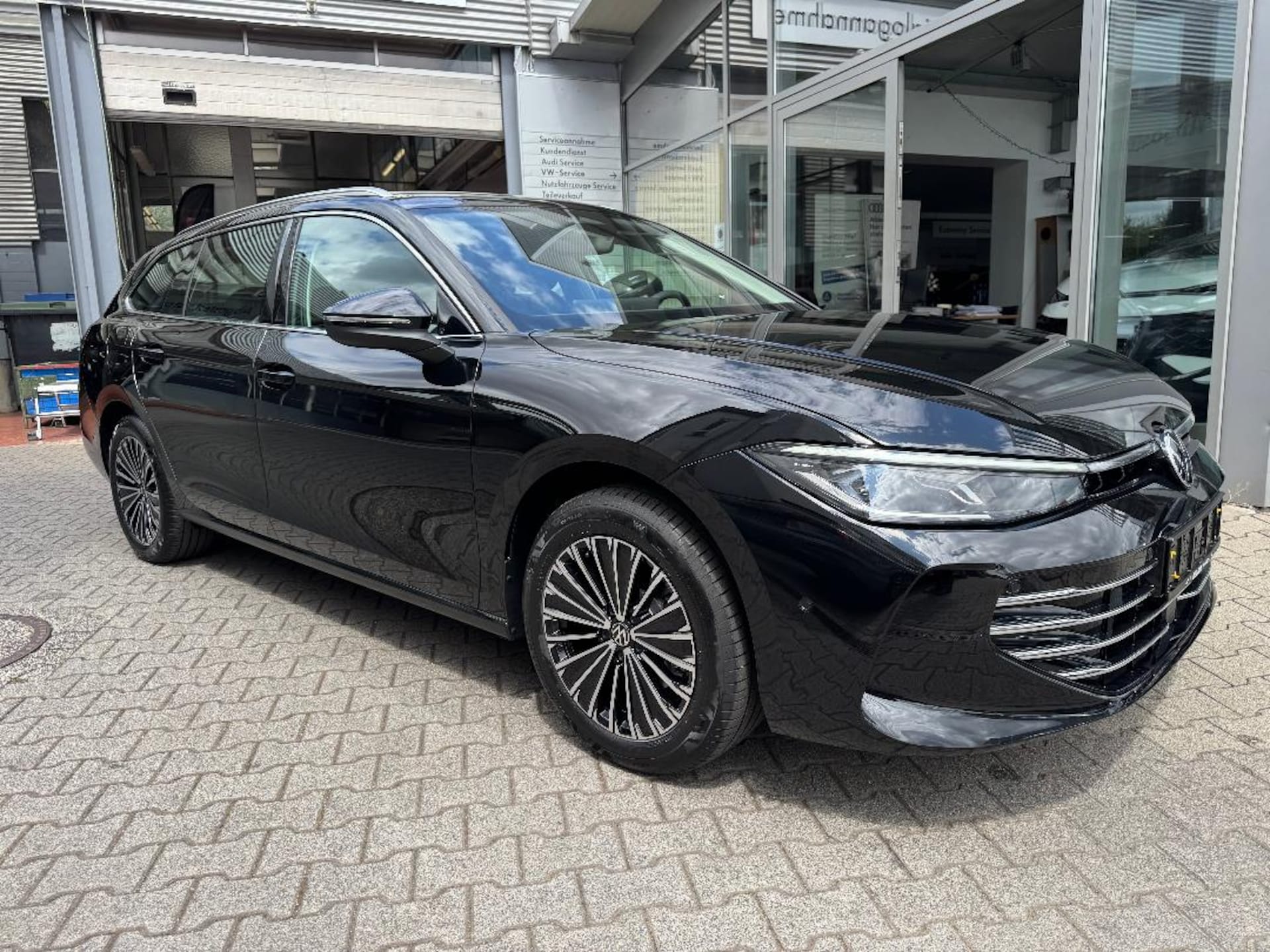 Volkswagen Passat Elegance