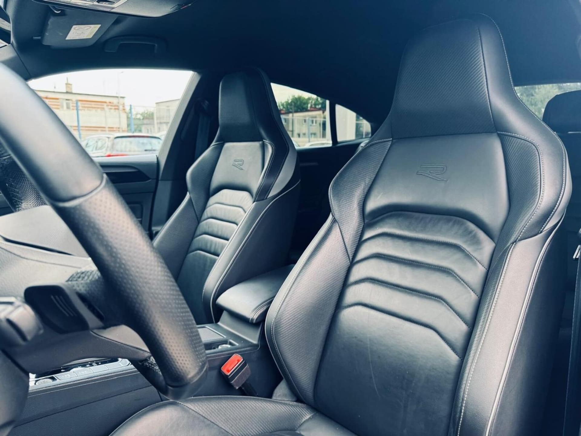 Volkswagen Arteon R-Line