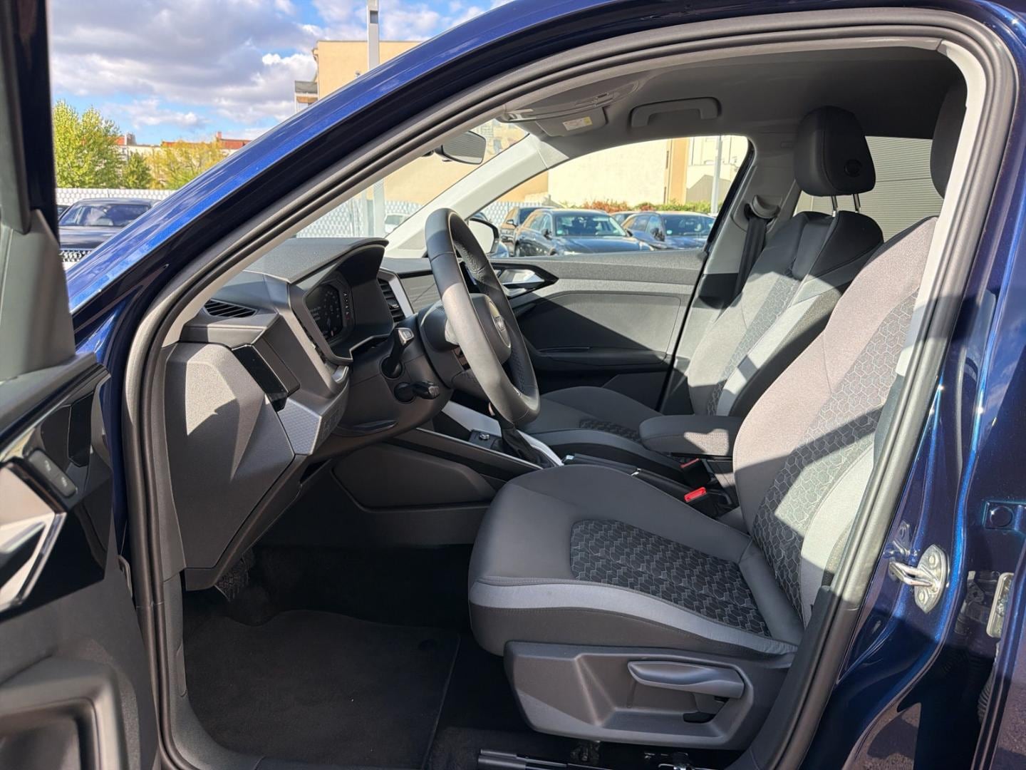 Bild über Audi A1 Sportback advanced 35 TFSI S tronic - für weitere Informationen kontaktieren Sie den Audi Partner