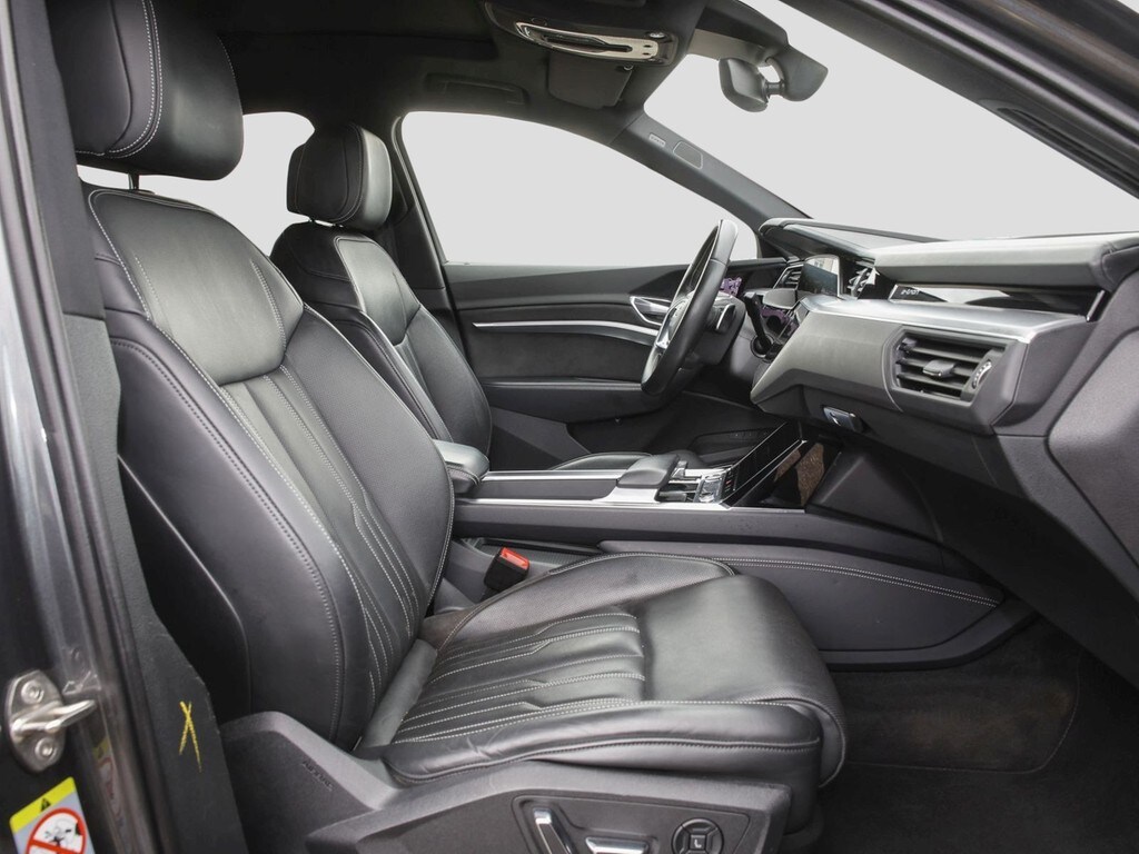 Image about Audi e-tron Sportback S line 55 quattro