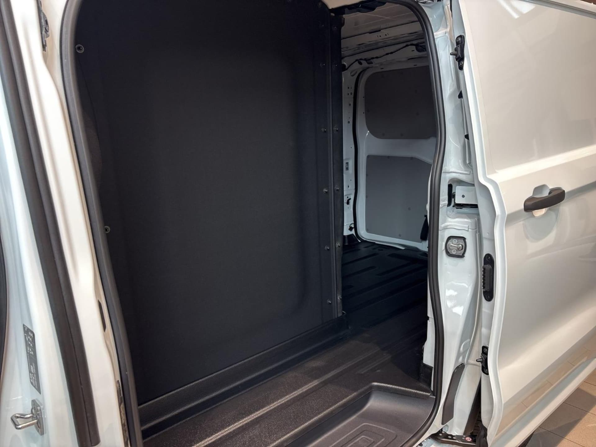 Volkswagen Transporter Kasten kurzer Radstand