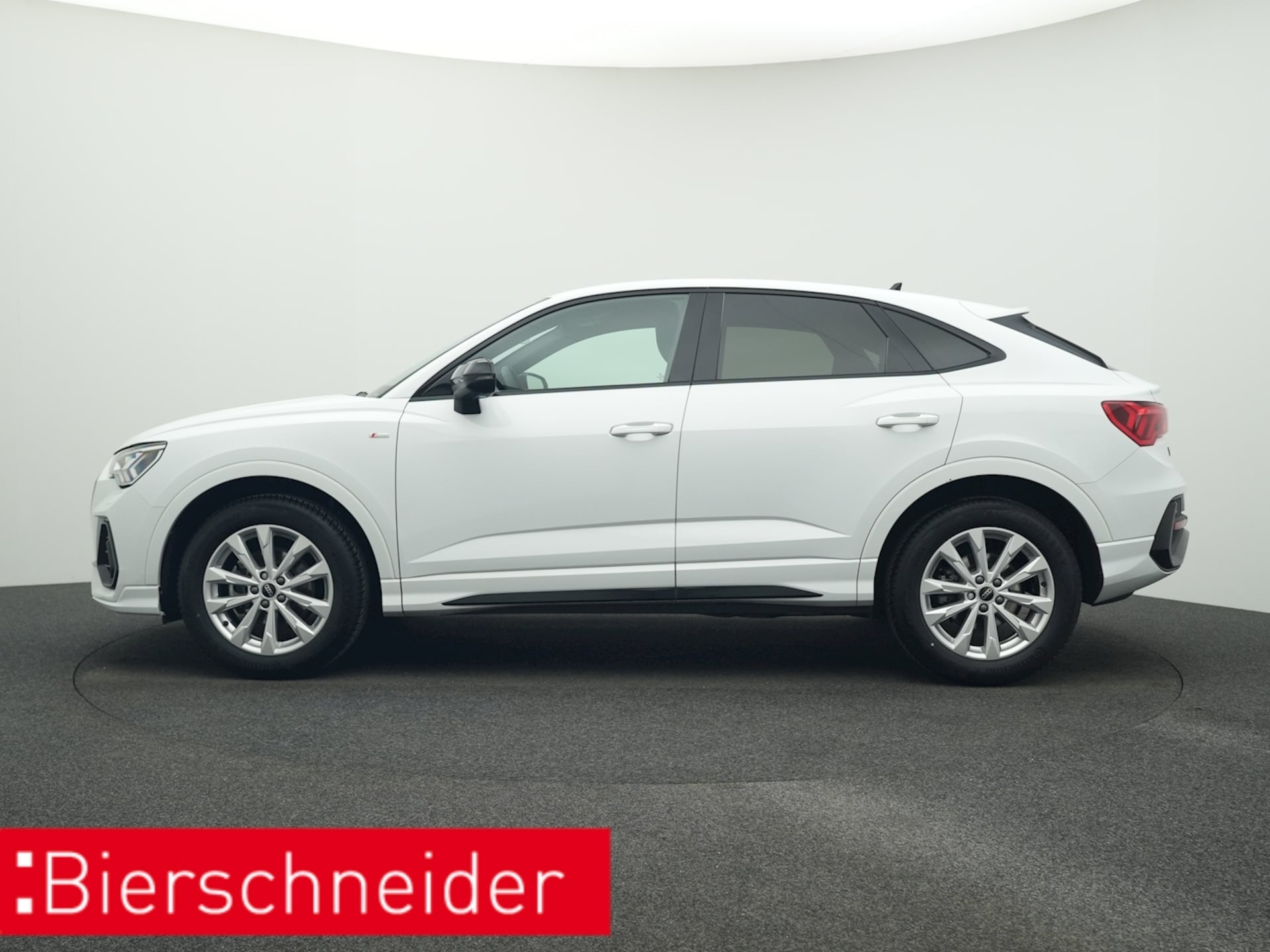 Audi Q3 Sportback S line