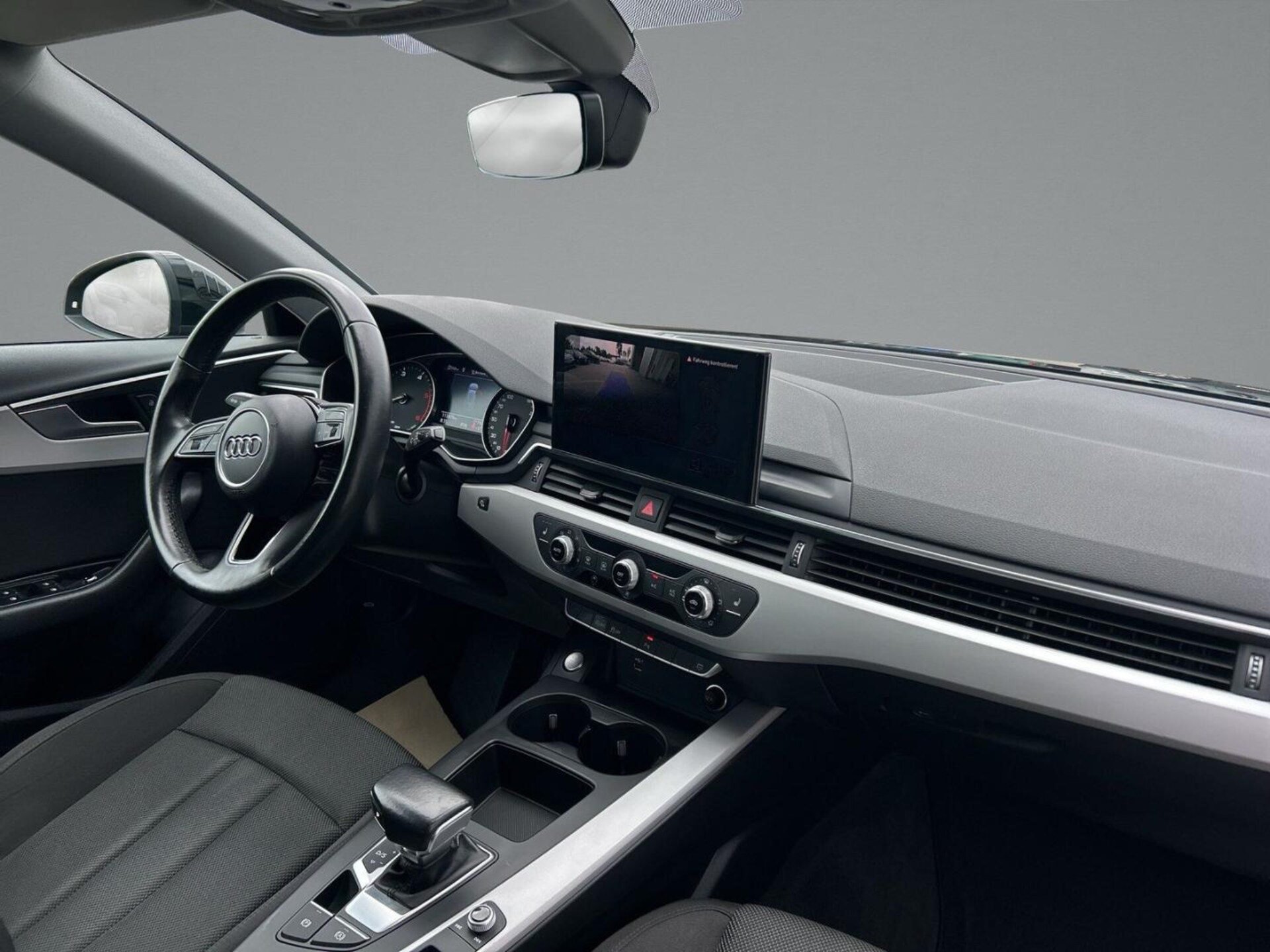 Audi A4 Avant Advanced