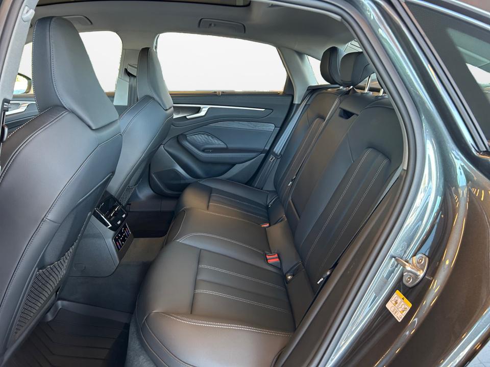 2026 Audi A6 Premium Plus - Photo 13