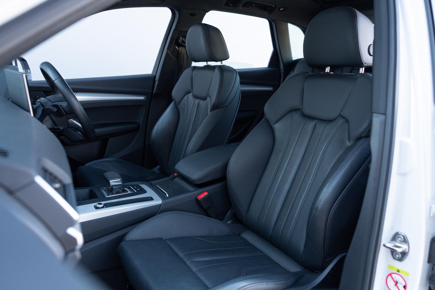 Image about Audi Q5 Sport 40 TDI quattro S tronic