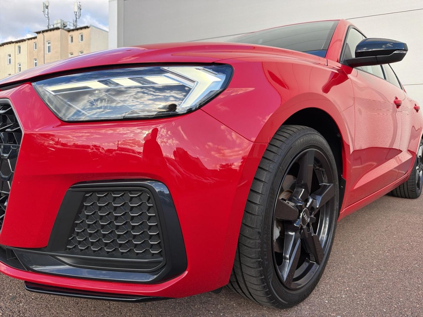 Bild über Audi A1 Sportback advanced 30 TFSI Schaltgetriebe - für weitere Informationen kontaktieren Sie den Audi Partner