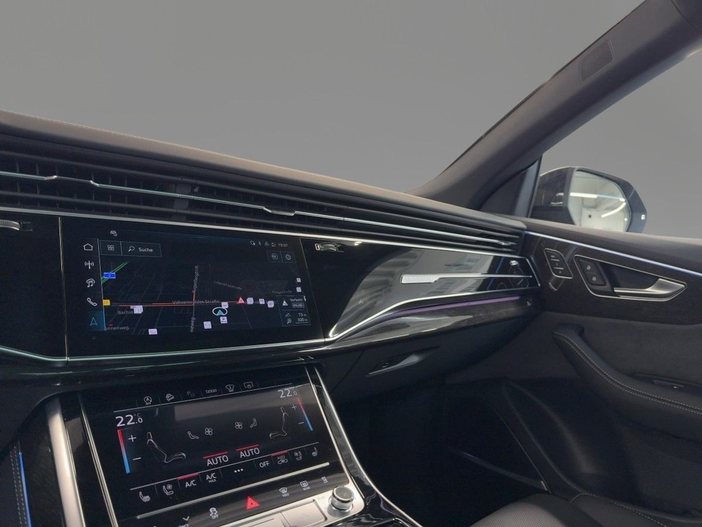 Bild über Audi Q8 SUV S line business TDI quattro 210 kW tiptronic - für weitere Informationen kontaktieren Sie den Audi Partner