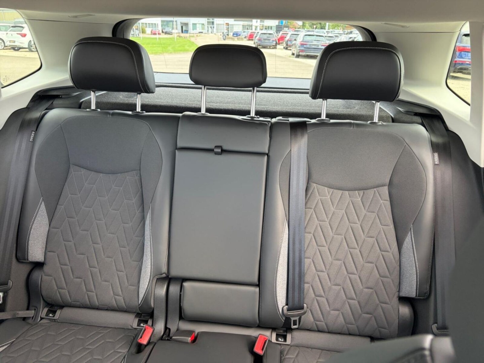Volkswagen Tiguan – Bild 14
