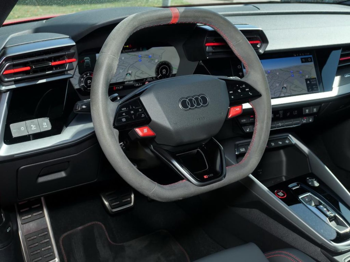 Bild über Audi RS 3 Sportback TFSI quattro S tronic - für weitere Informationen kontaktieren Sie den Audi Partner