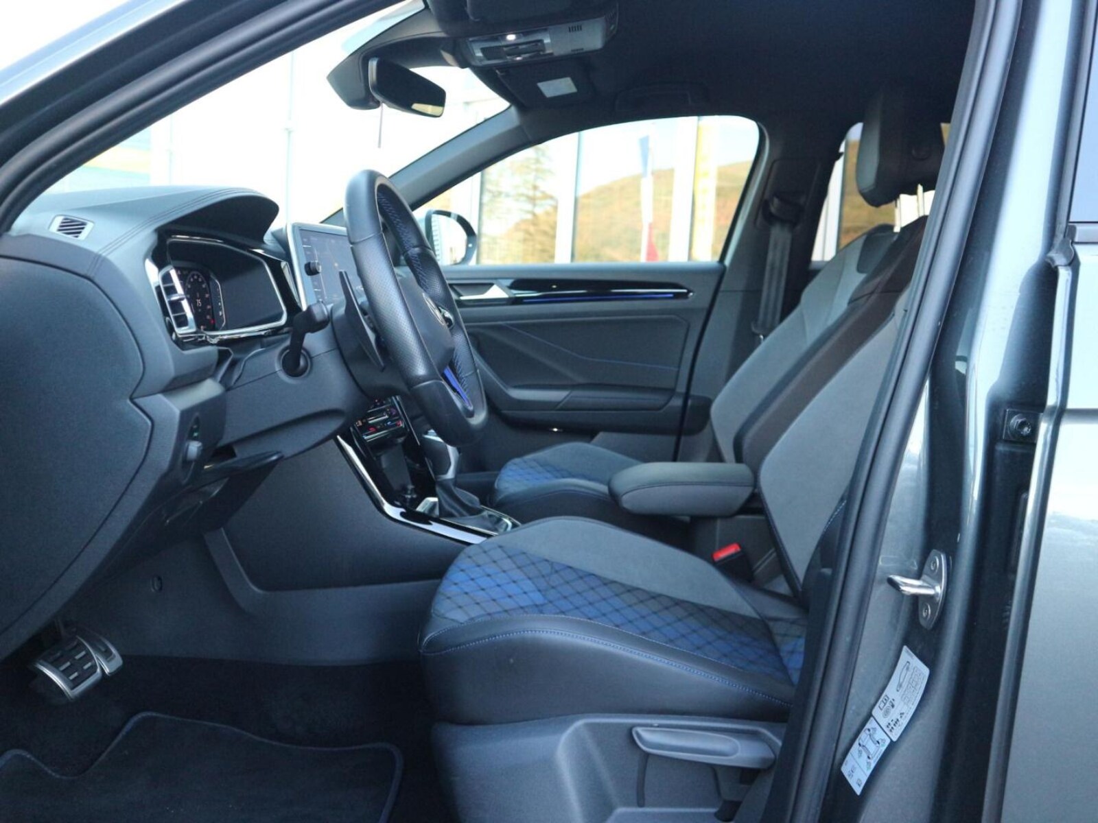 Volkswagen T-Roc – Bild 8