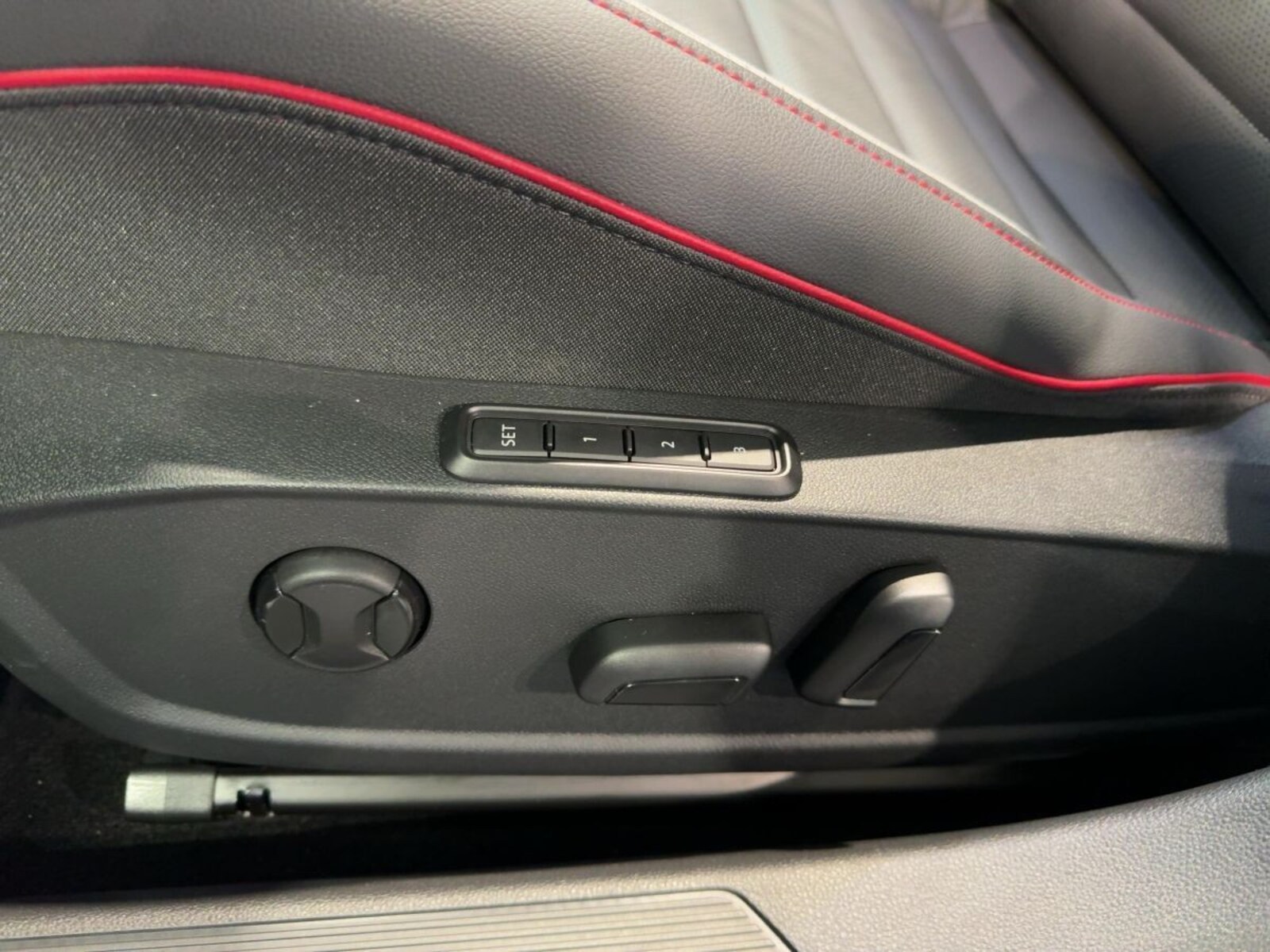 Volkswagen Golf – Bild 14