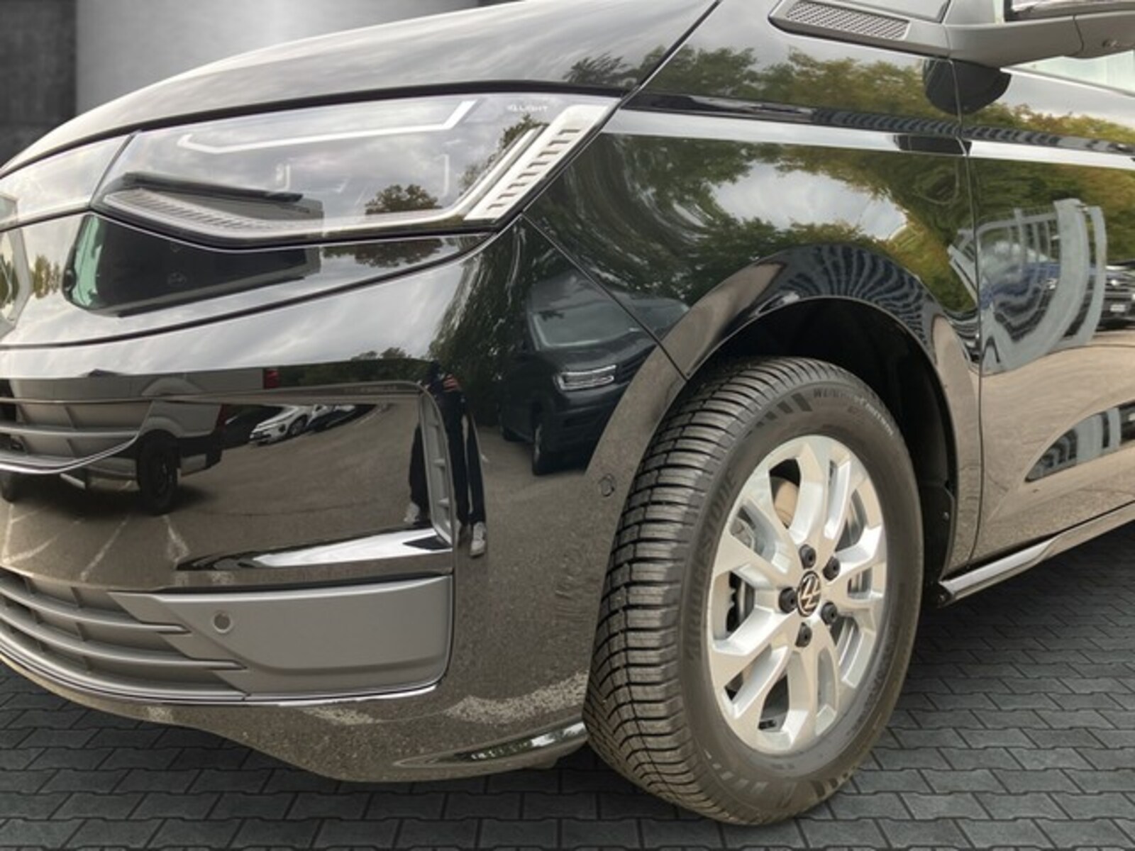 Volkswagen Multivan Langversion – Bild 9