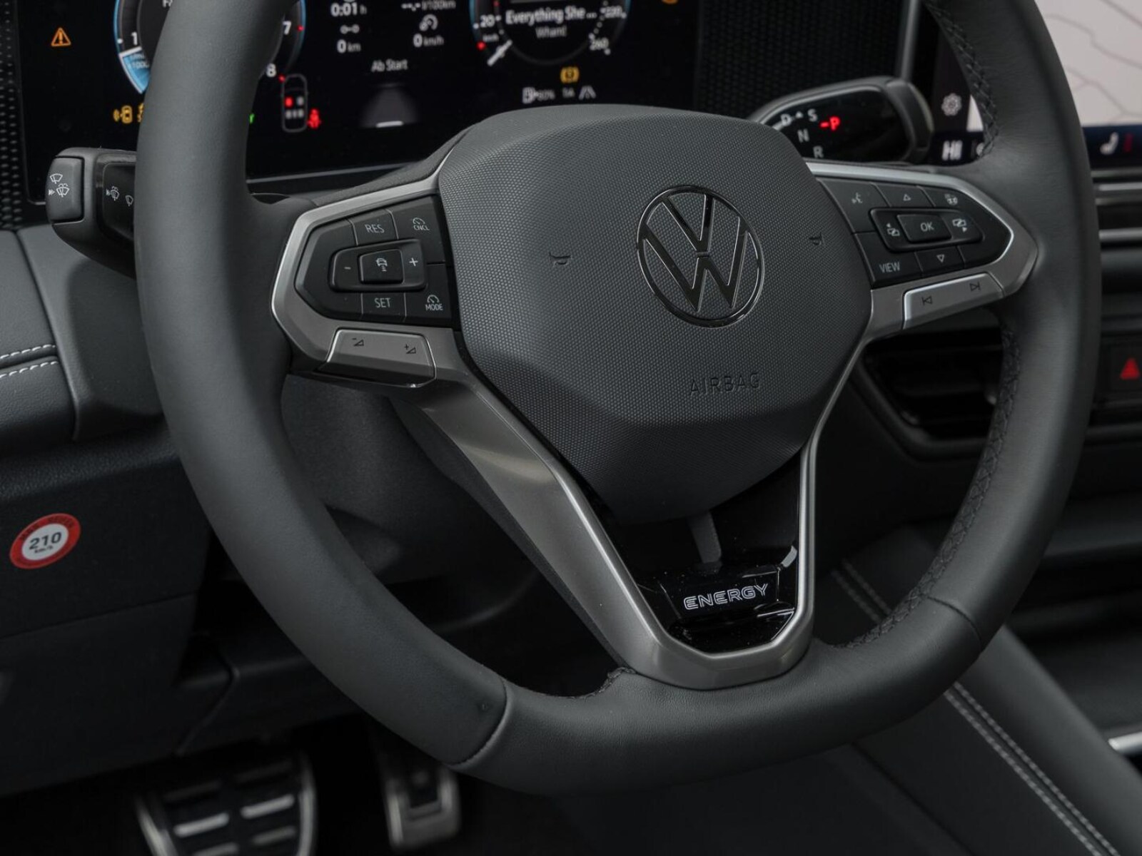 Volkswagen Tiguan – Bild 11