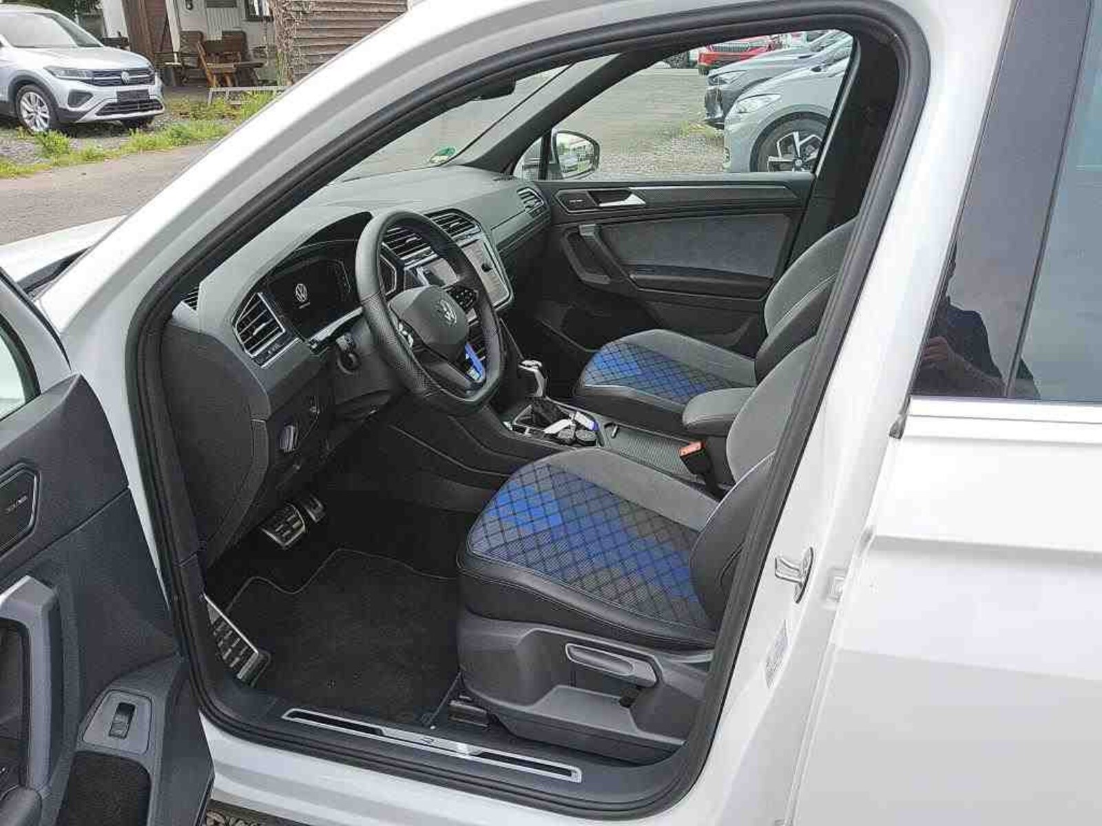 Volkswagen Tiguan – Bild 8