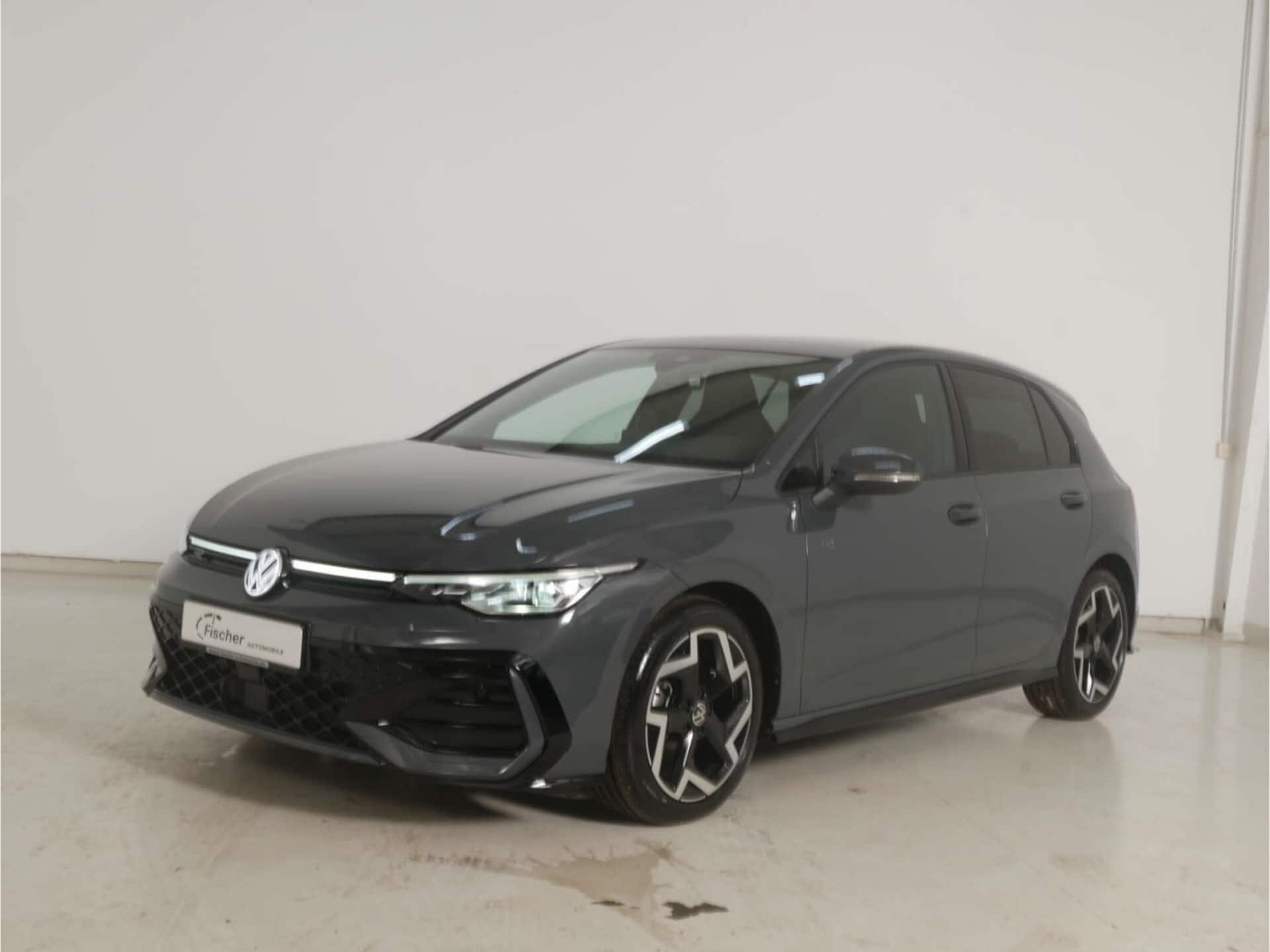 Volkswagen Golf R-Line