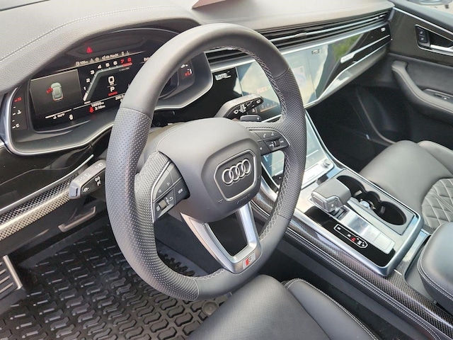 2023 Audi SQ8