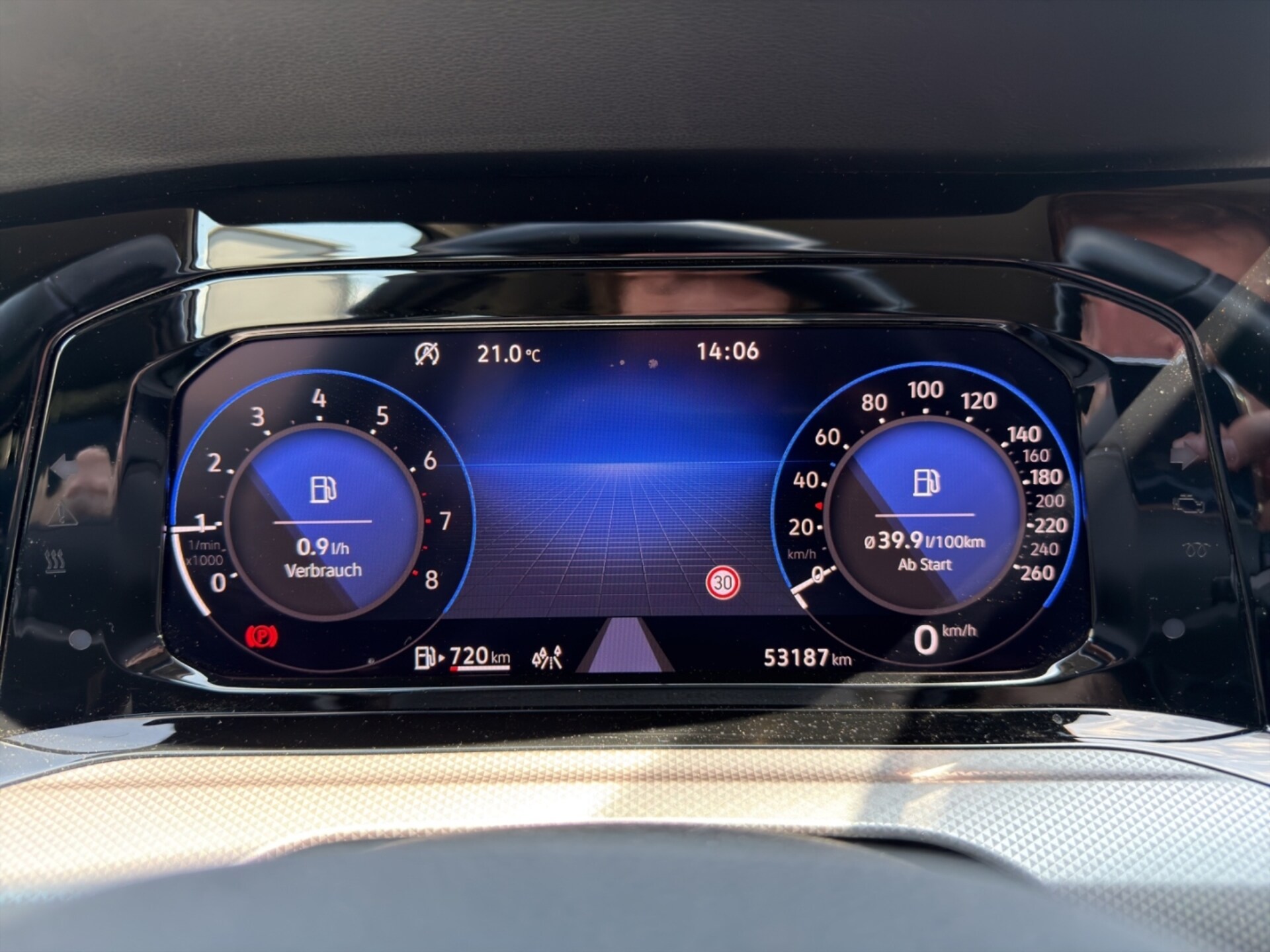 Volkswagen Golf Active