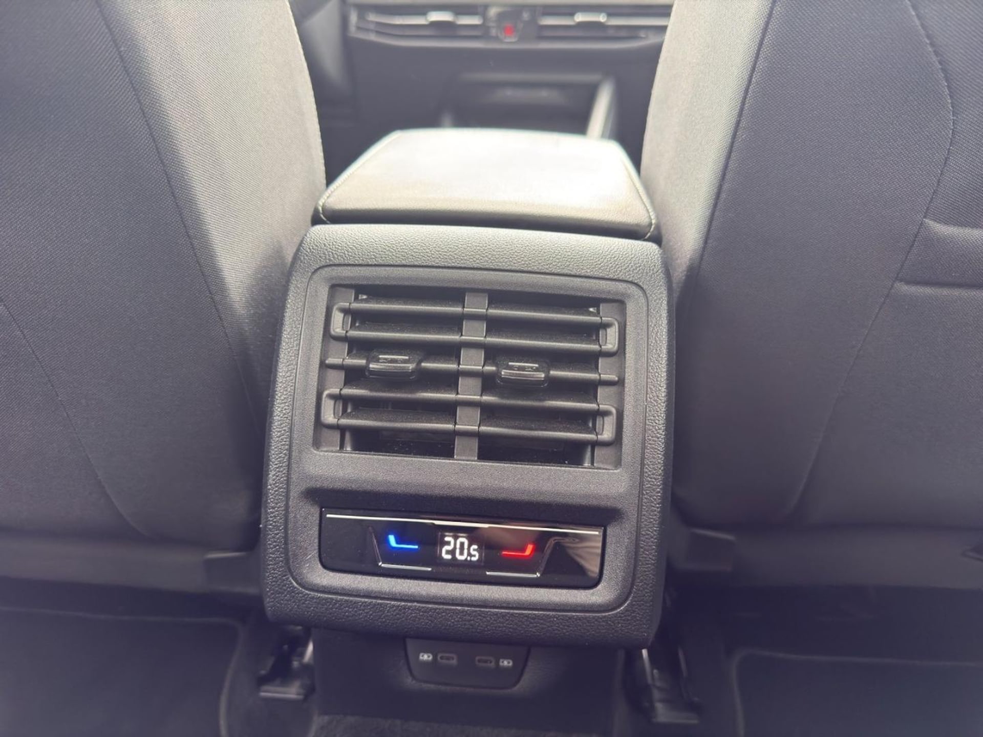 Volkswagen Golf MOVE