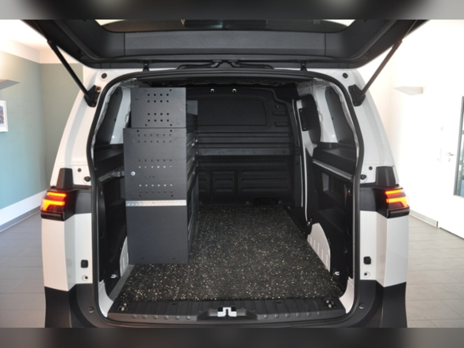 Volkswagen ID. Buzz Cargo – Bild 17