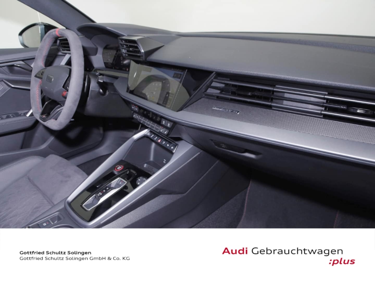 Bild über Audi RS 3 Sportback TFSI quattro 294 kW S tronic - für weitere Informationen kontaktieren Sie den Audi Partner