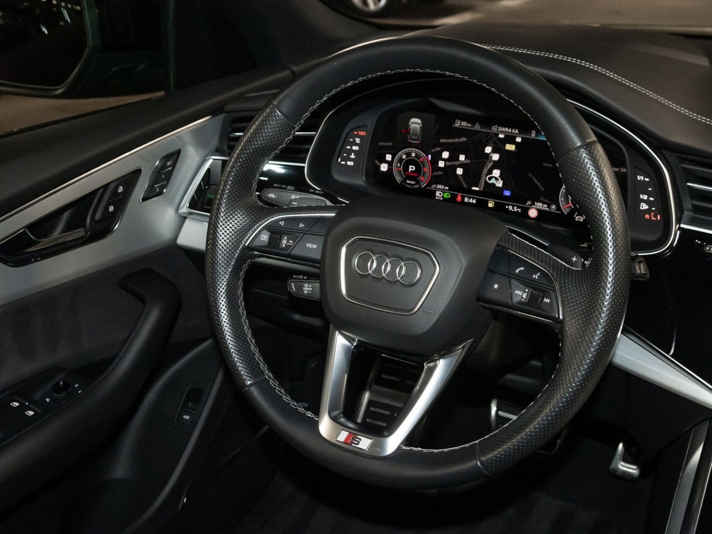 Bild über Audi Q8 50 TDI quattro tiptronic - für weitere Informationen kontaktieren Sie den Audi Partner
