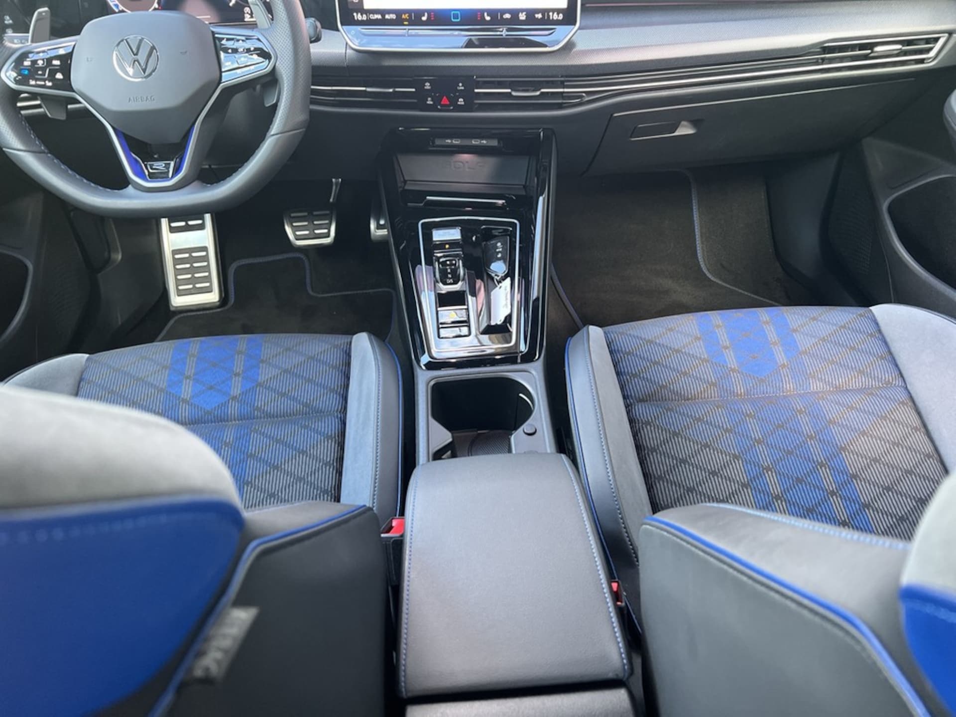 Volkswagen Golf R