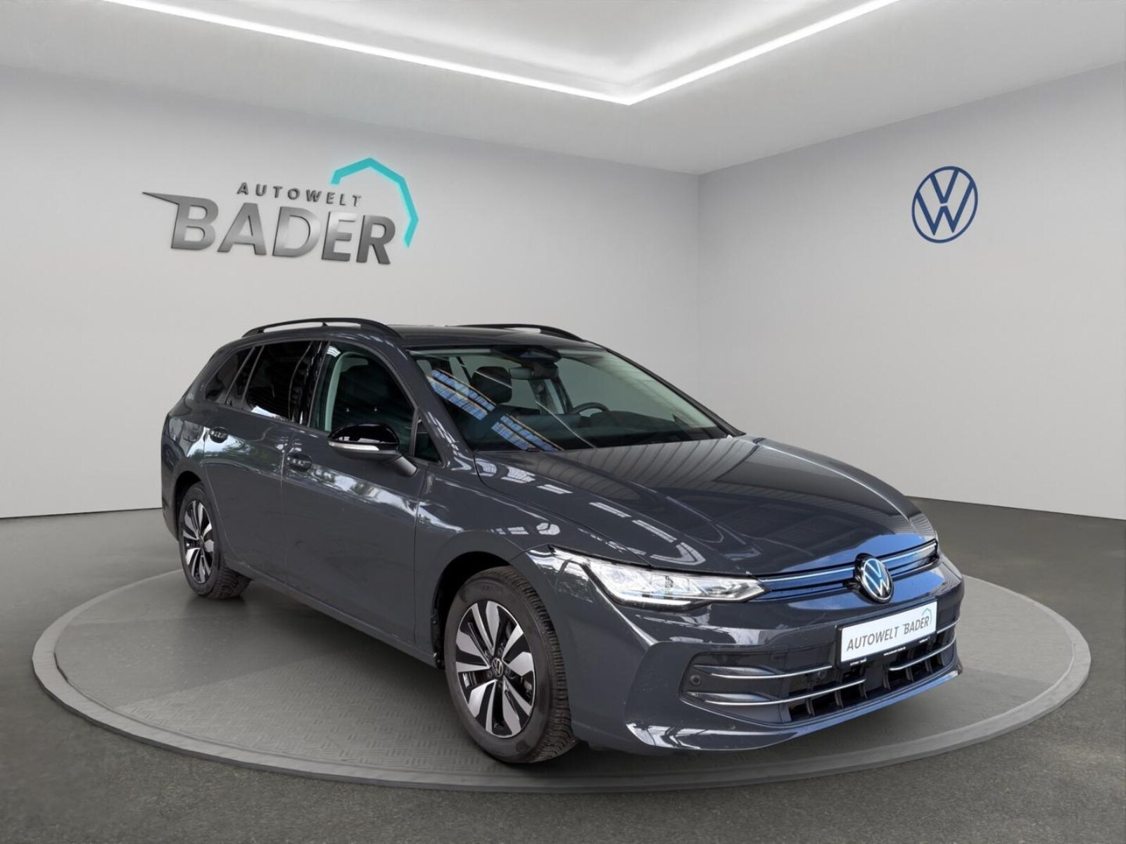 Volkswagen Golf Variant – Bild 8