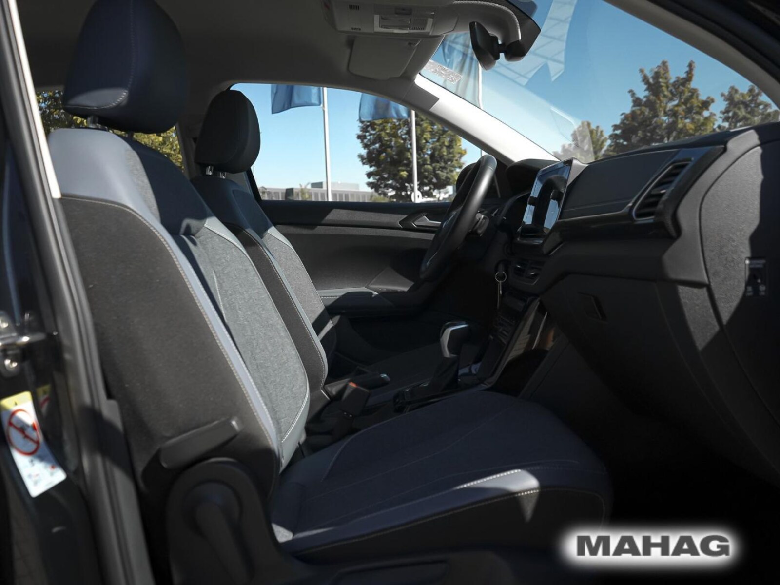 Volkswagen T-Cross – Bild 15